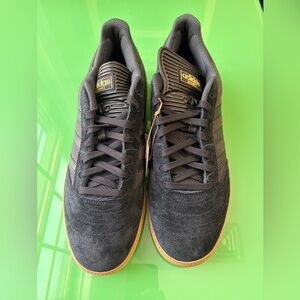 NIB Adidas Busenitz